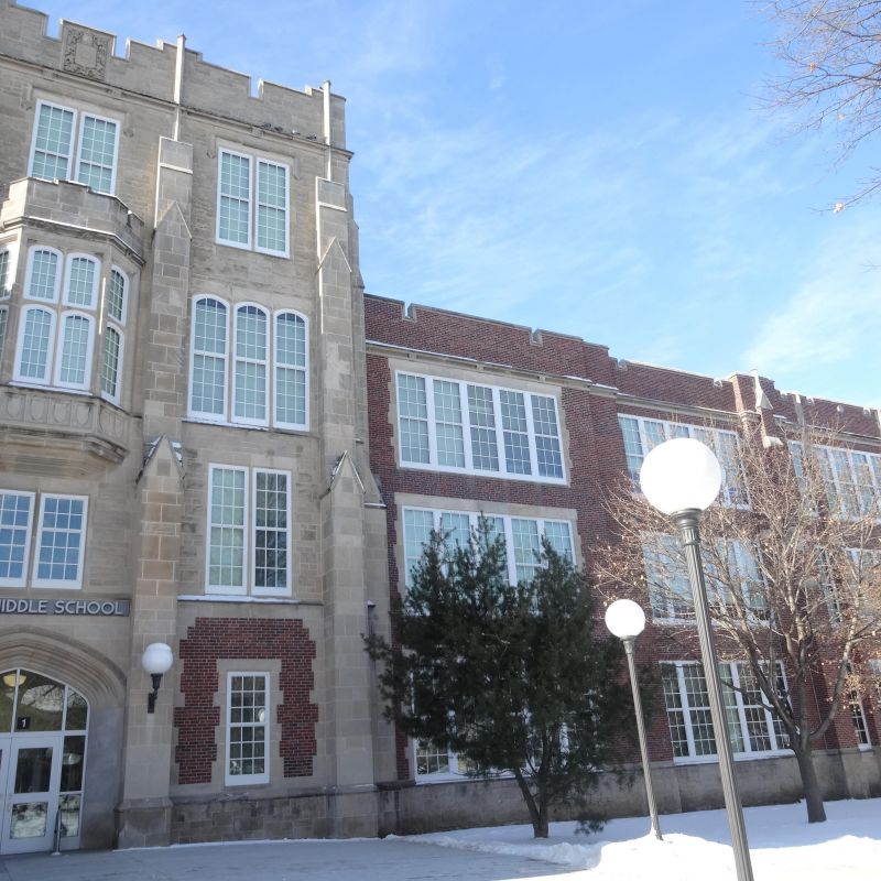 Lincoln Public Schools - Irving Middle School Thumbnail Image