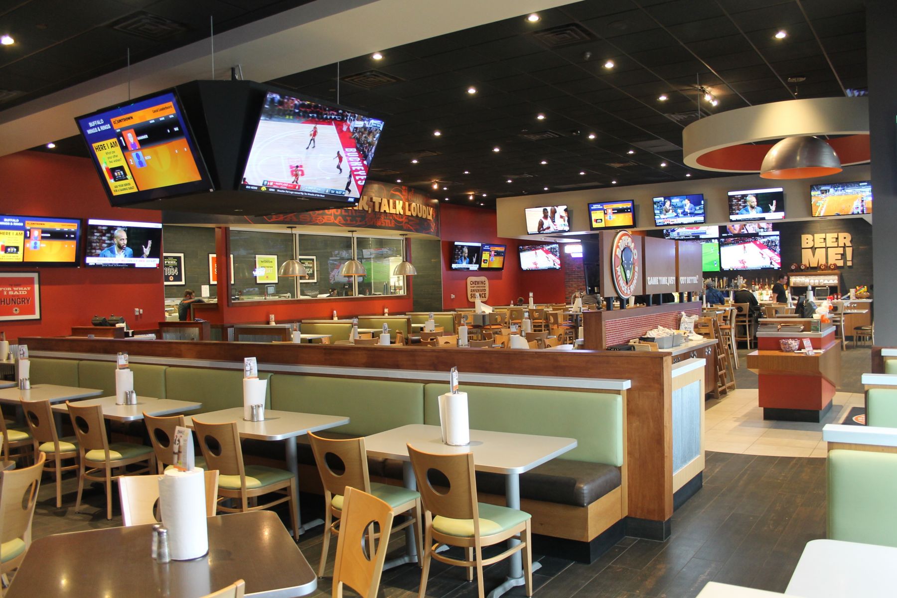 Buffalo Wings & Rings Fort Myers owner David Bourlier — Where the Chefs Eat